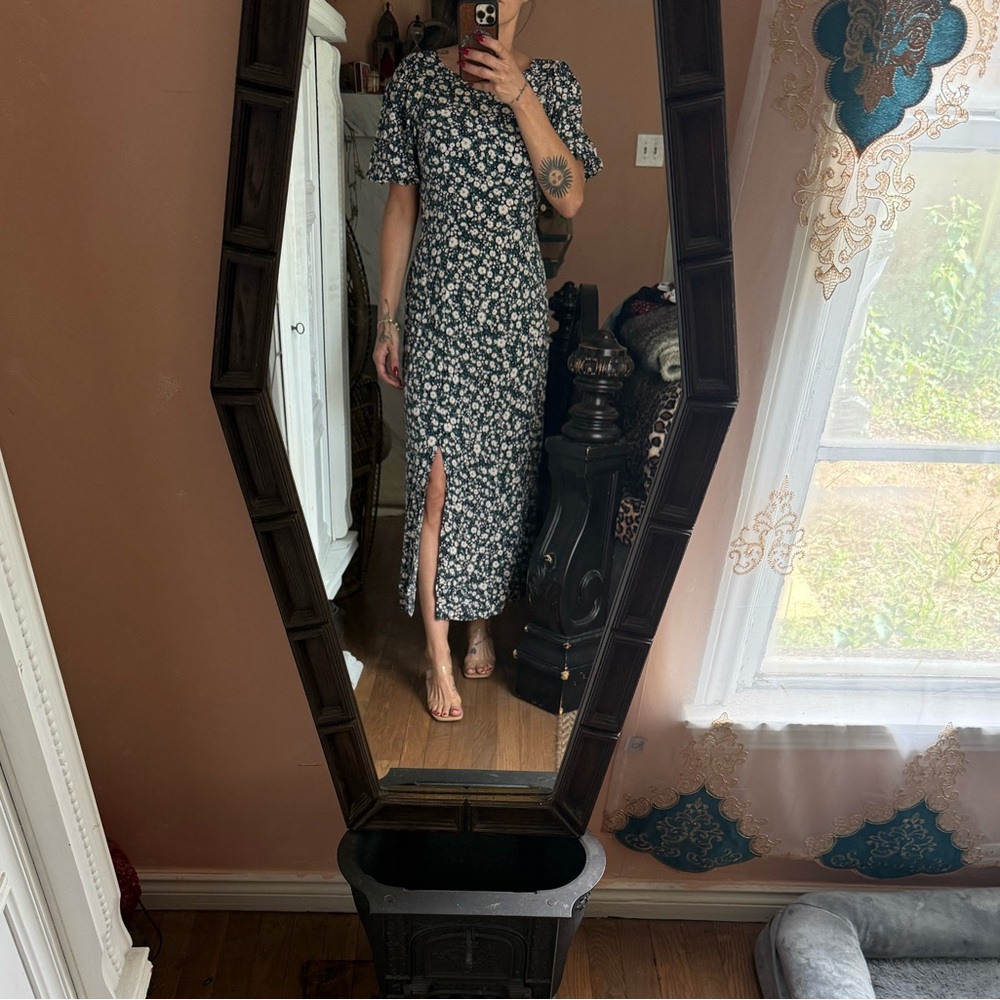 Old Navy Black and White Asymmetrical Sheath Dress